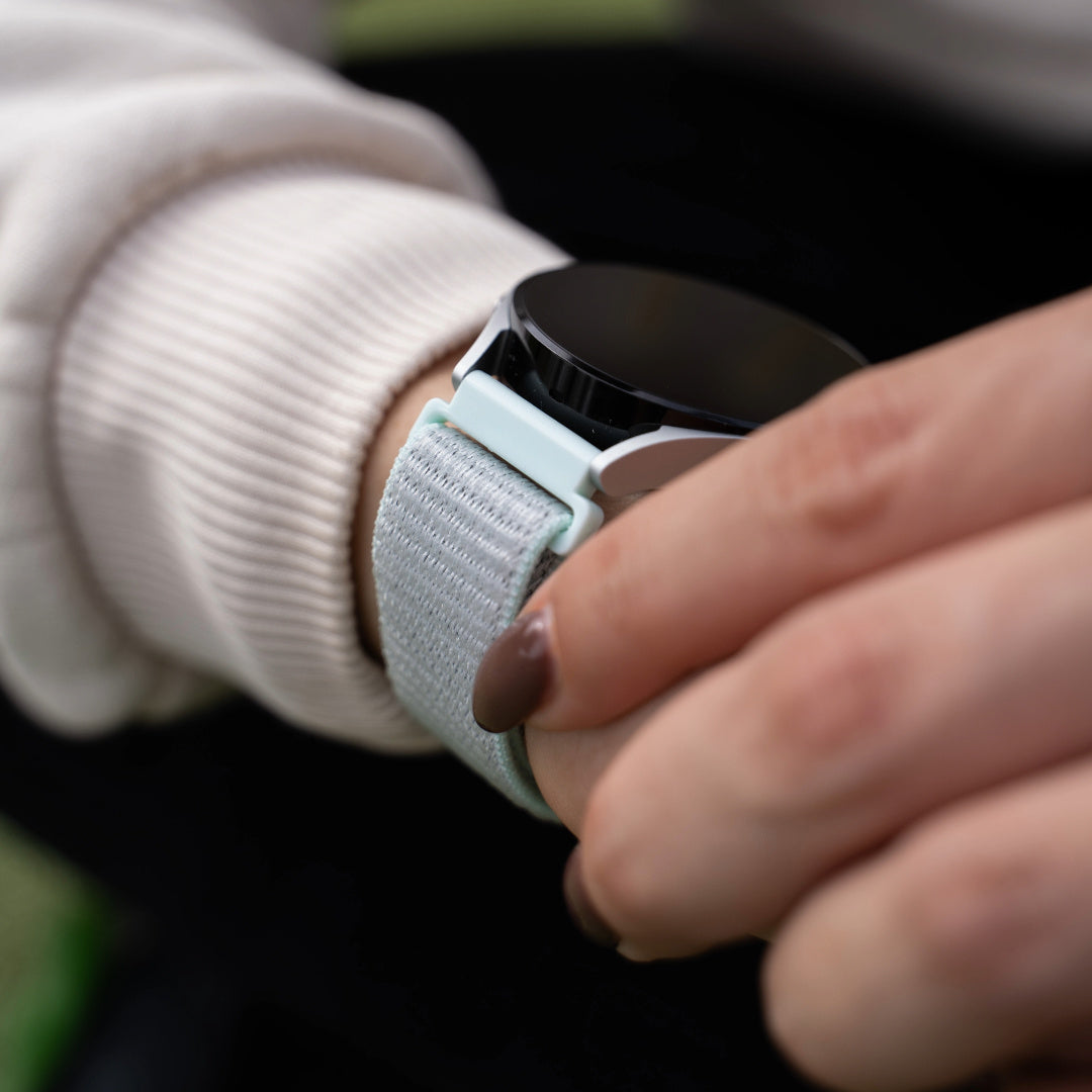 Amazfit Bip 3 (Pro) nylon bandje (licht cyaan)