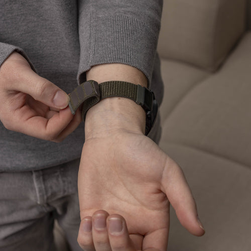 Garmin Fenix 8 Pro - 51mm nylon band (legergroen)