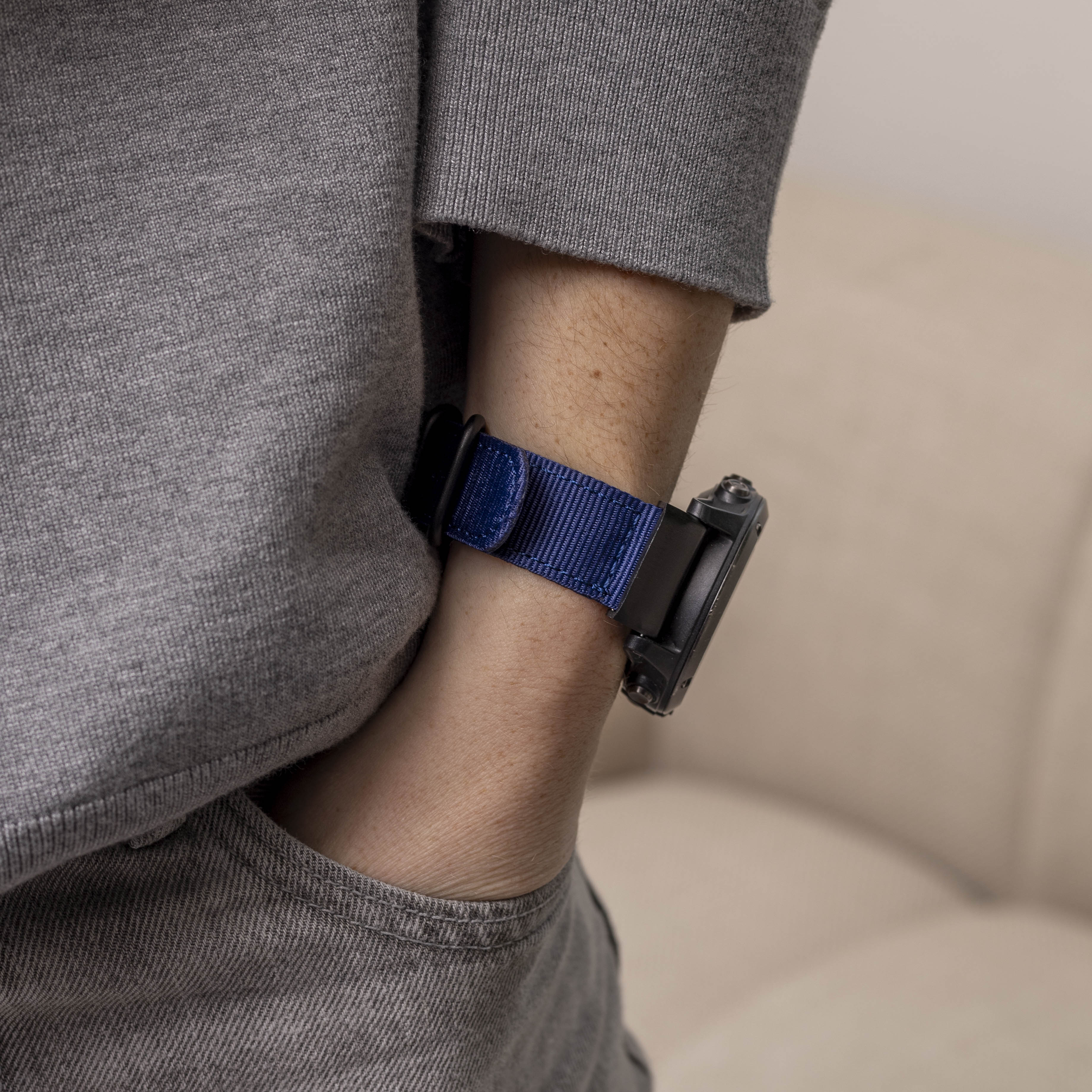 Garmin Quatix 3 / 6x / 7x Solar Buckled Nylon Strap (Blue)