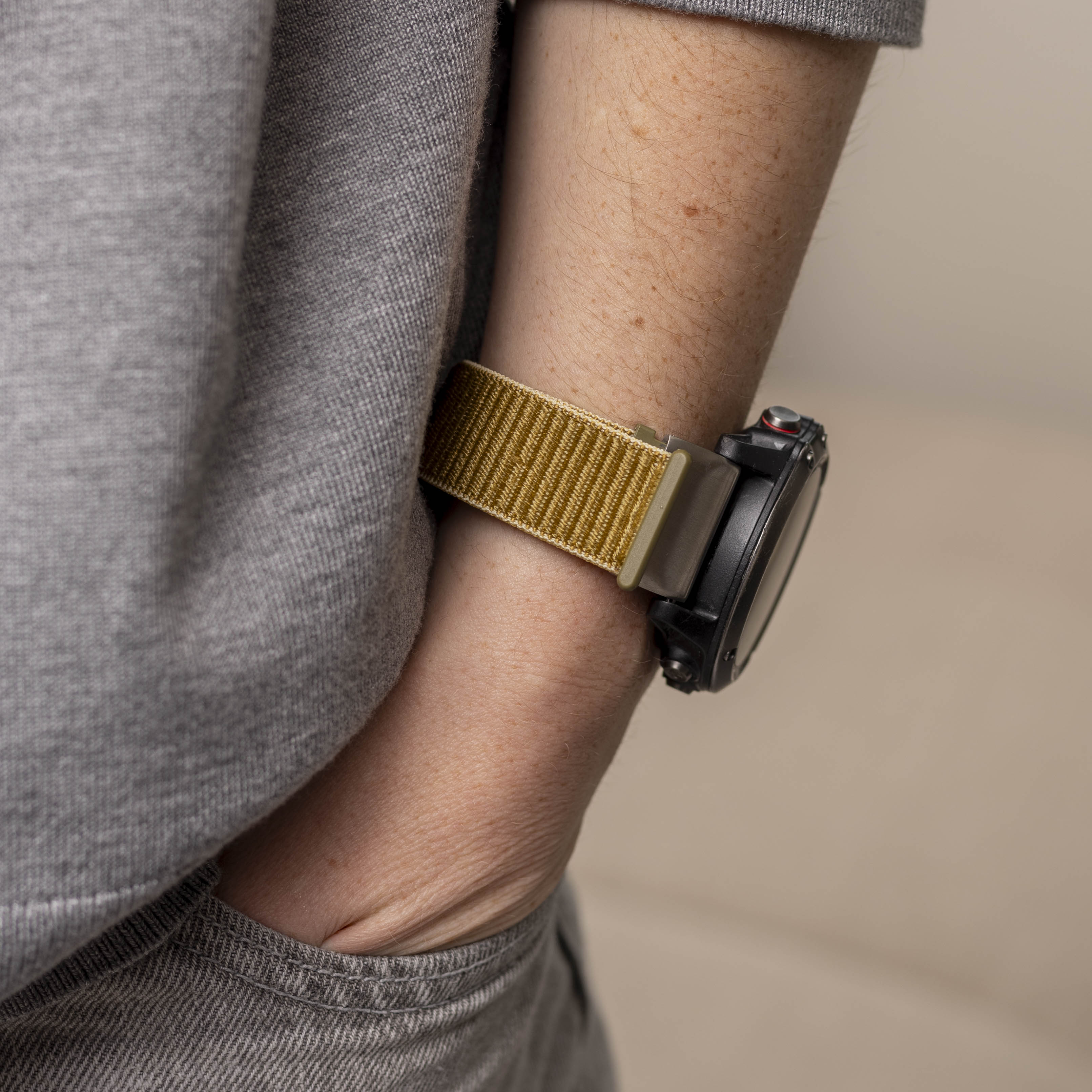 Garmin Fenix 5x / 6x nylon band (olijfgroen)