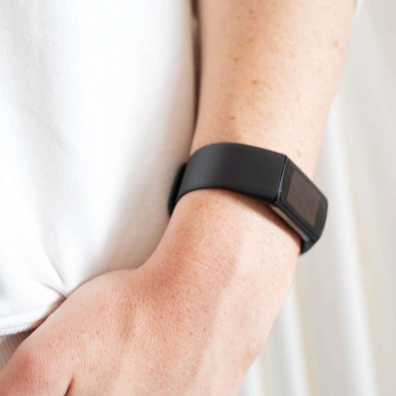Fitbit Charge 6 siliconen bandje (zwart)