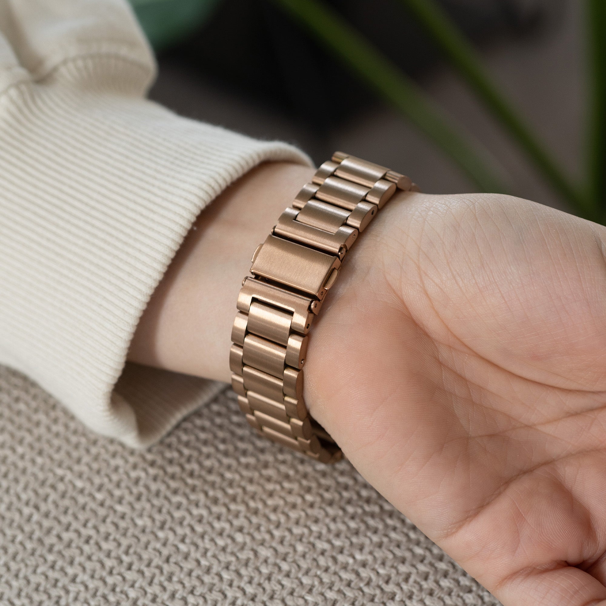 Fitbit Charge 5 stalen band (rosé goud)