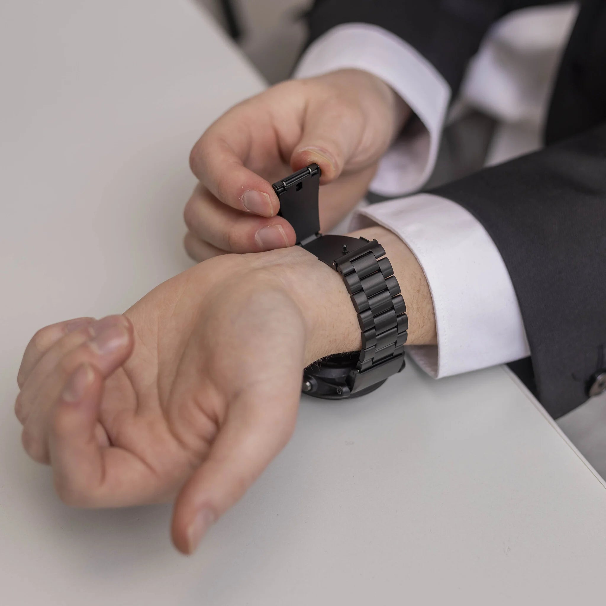 Garmin Forerunner 955 stalen band (zwart)