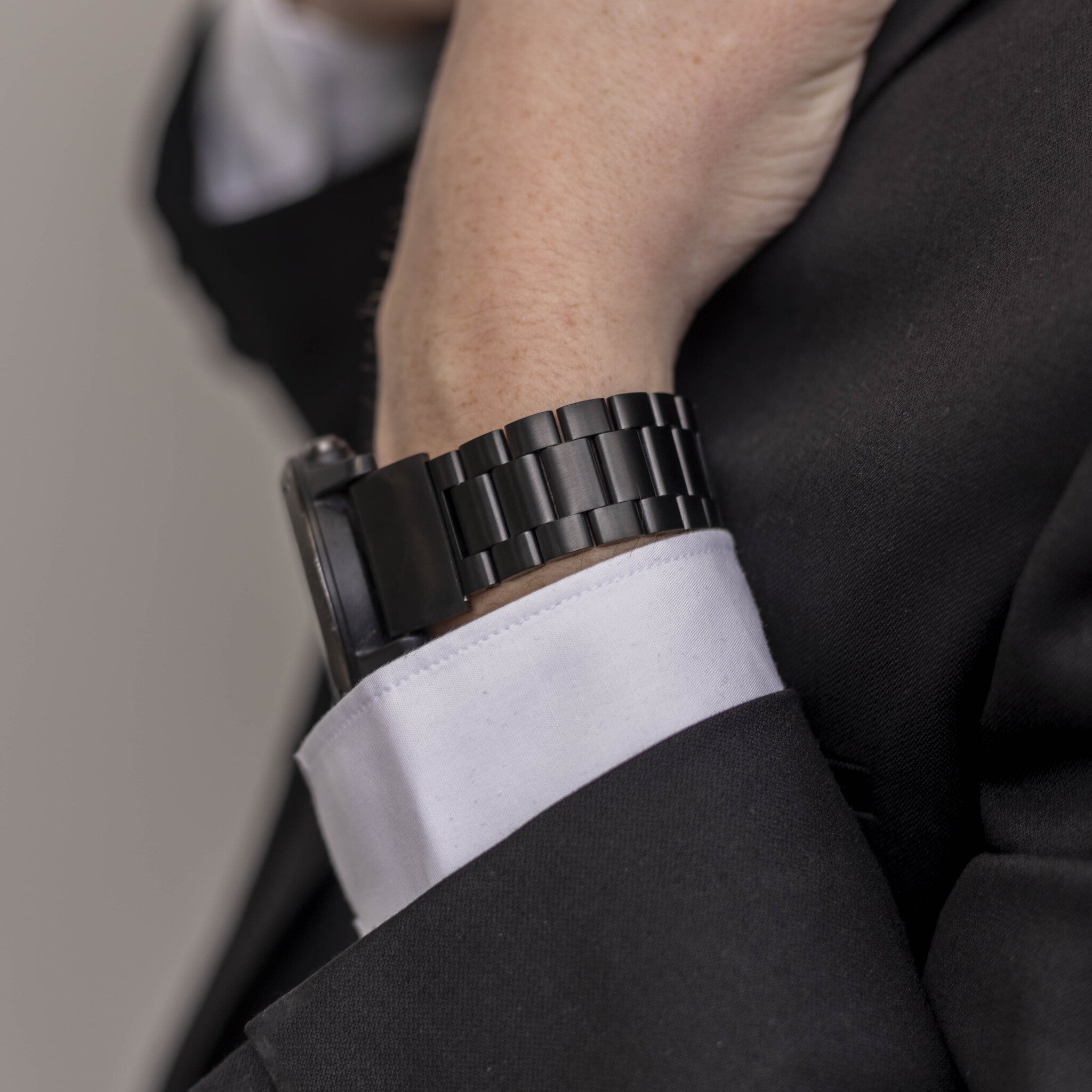 Bandz Garmin Descent G1 stalen band 'Classic' (zwart)