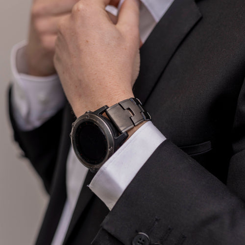 Garmin Fenix 8 - 51mm Titanium Strap (Graphite)