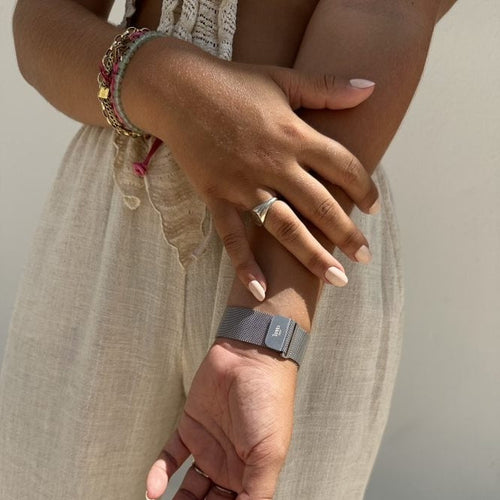 xoxo Wildhearts Apple Watch Milanese band (zilver)